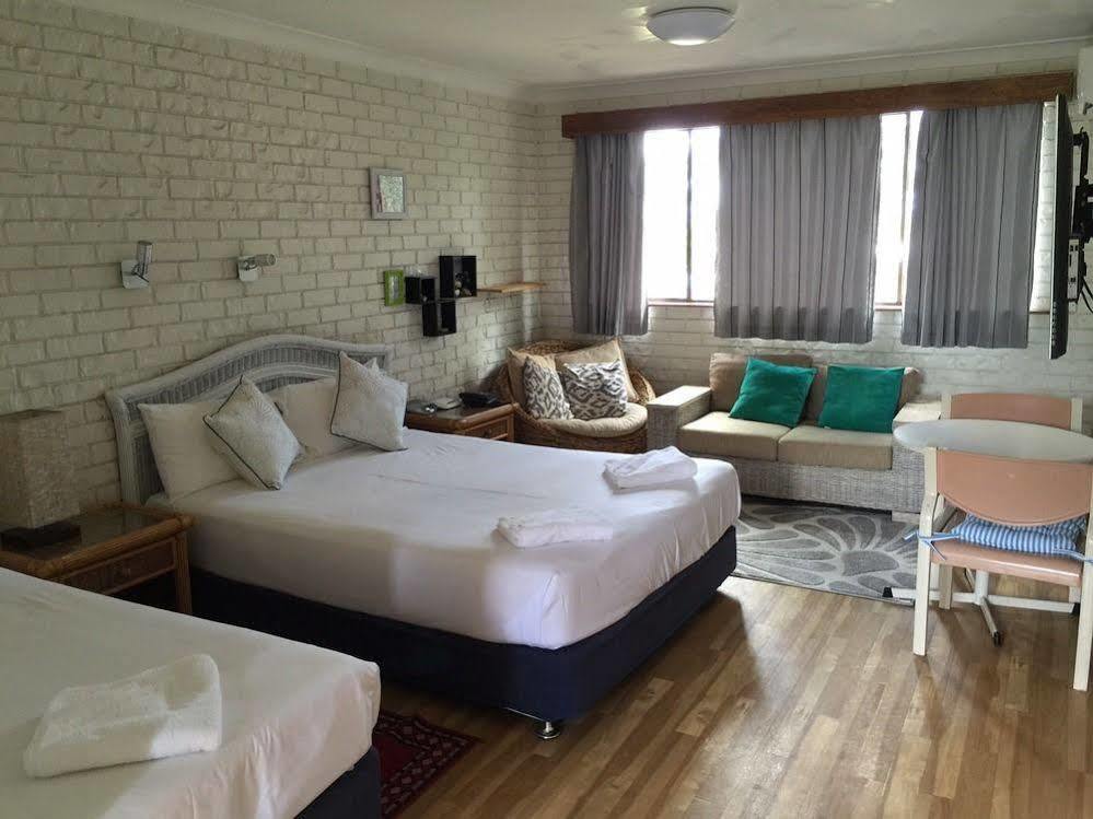 Holland Park Motel Брисбен Экстерьер фото